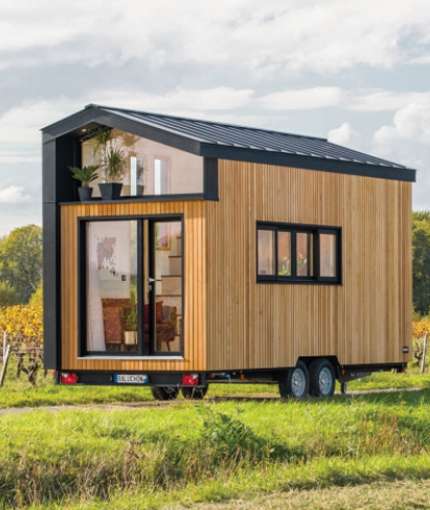 <strong>Envie d'un changement de vie avec une Tiny House ?</strong><br/>Revenir à l'essentiel, à la recherche de liberté, proche de la nature. La Tiny House est parfaite pour une vie simple, minimaliste avec tout le confort.